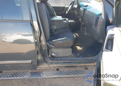 2008 Nissan Titan Xe z USA, uszkodzony, nr VIN 1N6BA07C18N359388